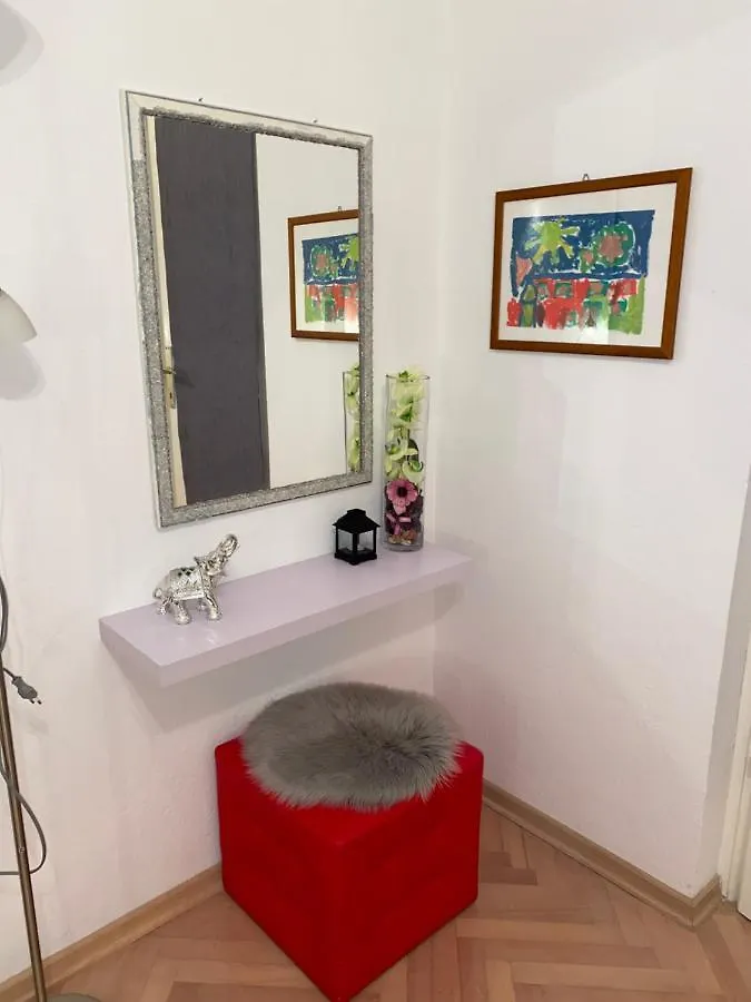 Apartment Sara Trogir 0*,  Kroatië