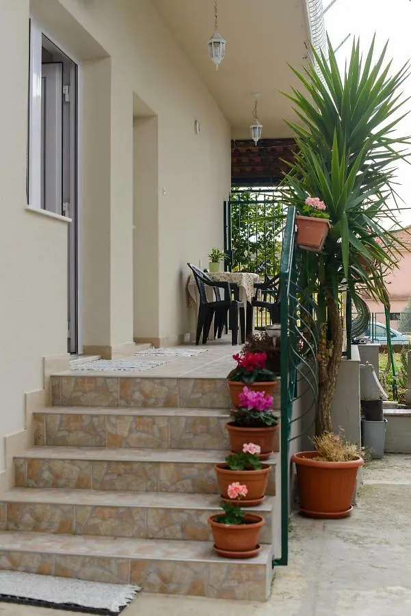 Apartment Sara Trogir