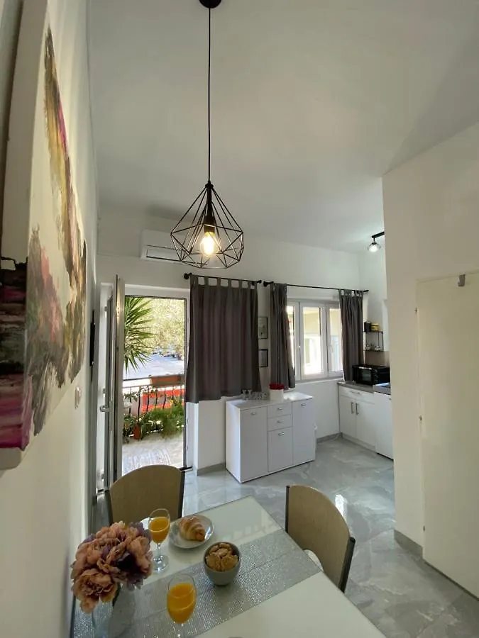 Apartment Sara Trogir
